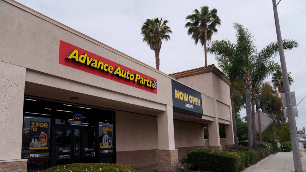 is advance auto going out of business