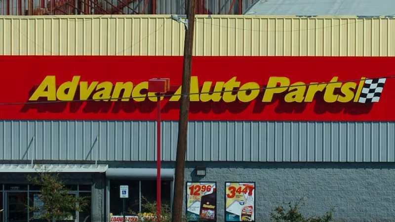 is advance auto going out of business