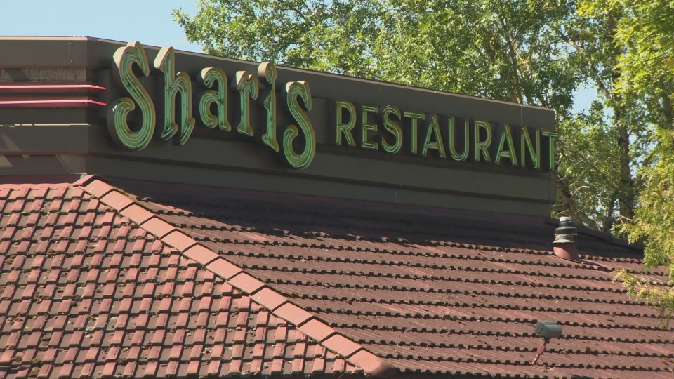 is shari's going out of business
